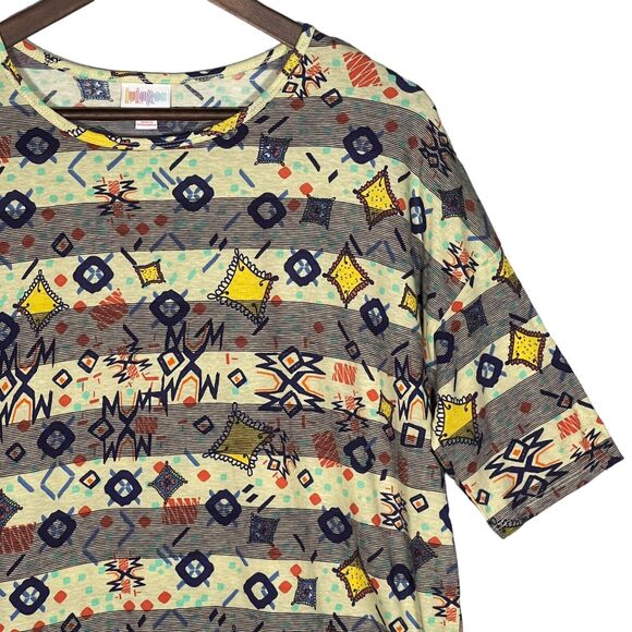 LulaRoe Oversized Top Size S Multicolor Cave Paintings Tribal Ethnic Art-to-Wear - Picture 8 of 12